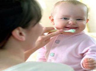 bebeklerde diş çürümesi nedenleri