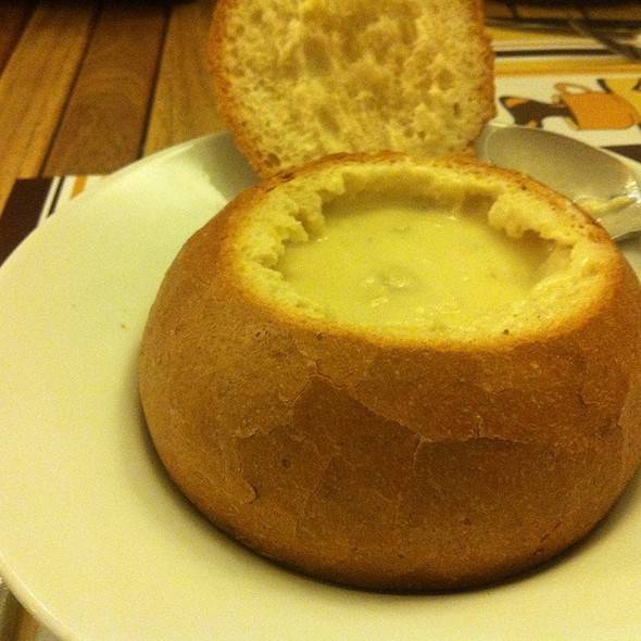Ekmek Çorbası